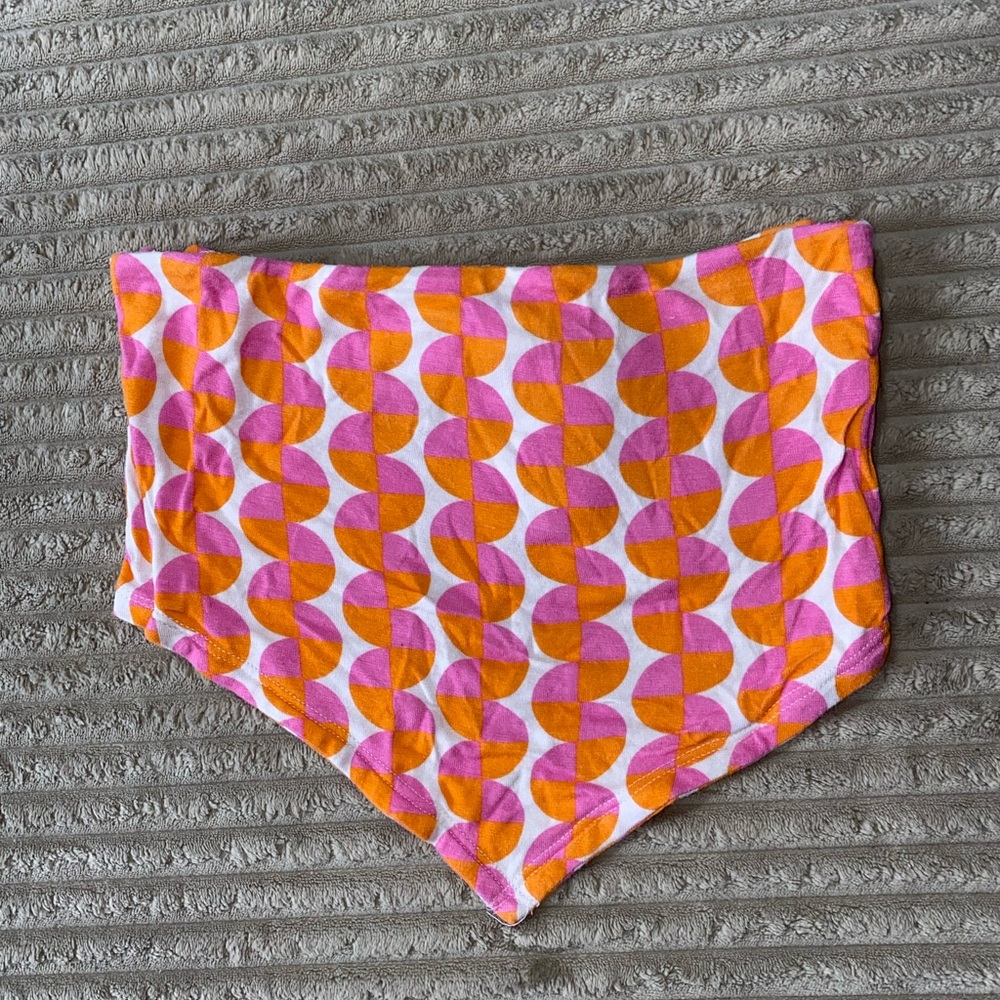 💕🧡 Retro Print Handkerchief Tie-Back Crop Top – Size XS